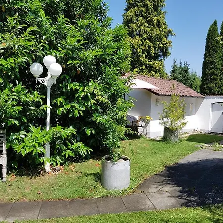 Secret White House Holiday home *